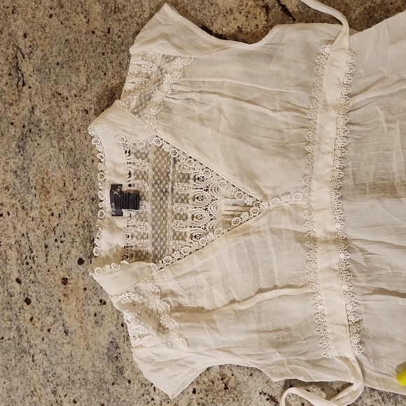 POETRY blouse Medium. - Picture 3 of 4